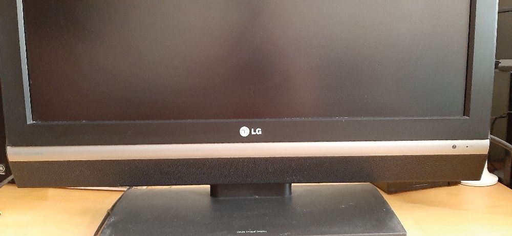 TV LG modelo 32LC2R/ZJ