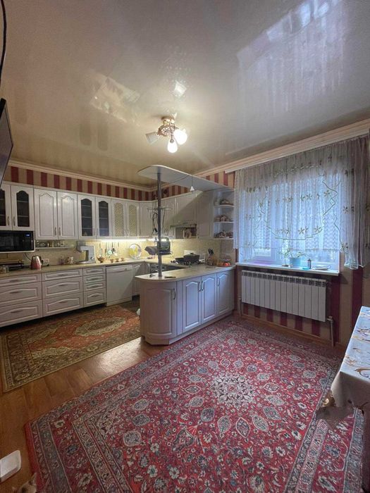 Пропоную купити будинок в селі Межирич.