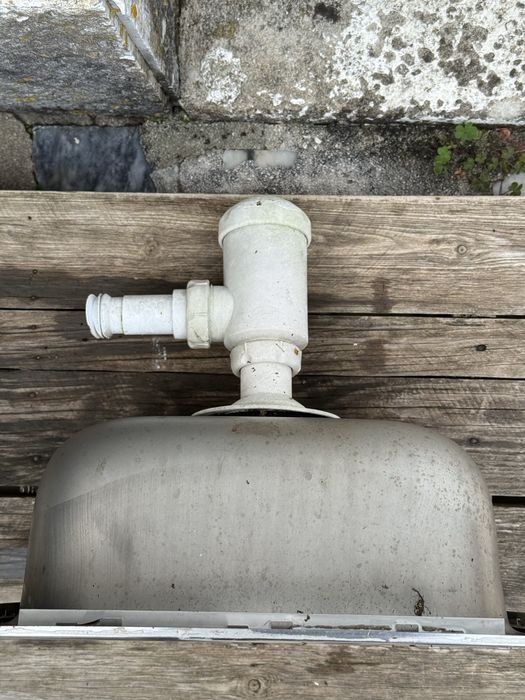 Lava loica de uma cuba pequeno