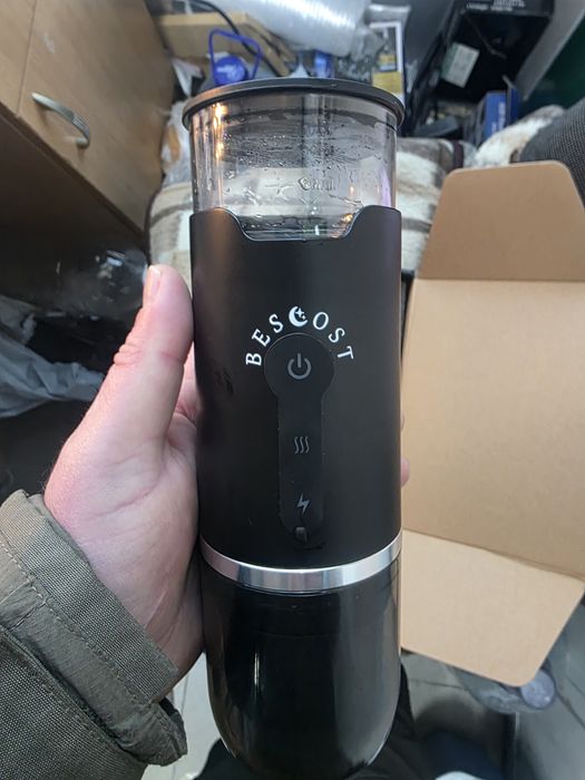 Портативна кавоварка Bescost