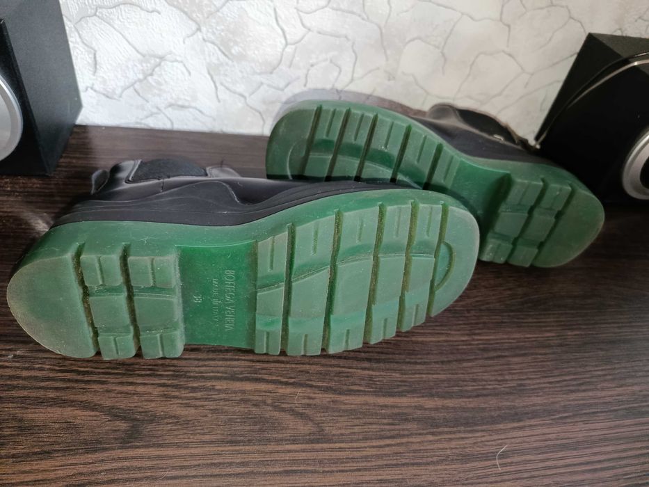 Кожаные Ботинки деми Bottega Veneta Италия 38р.