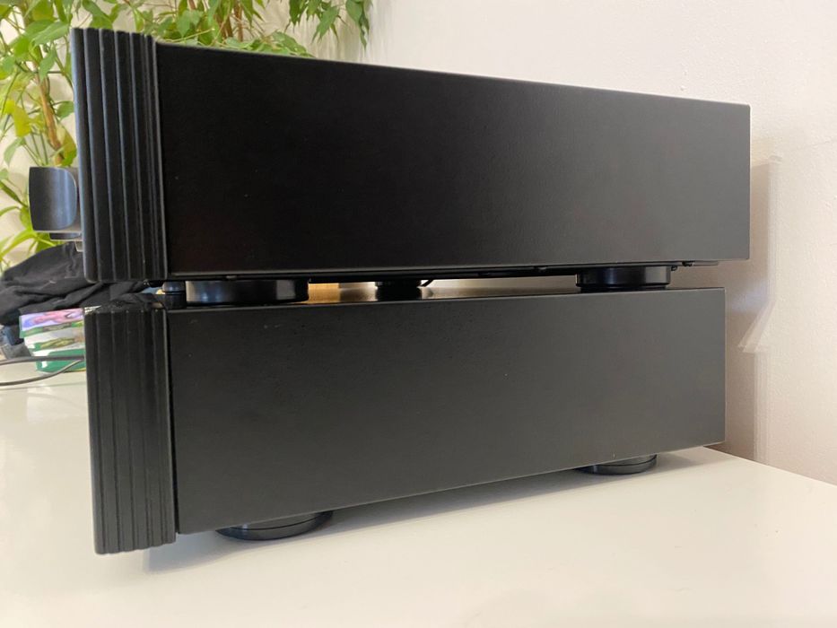 Rotel RA-970BX wzmacniacz Rotel RCD-930AX odtwarzacz CD