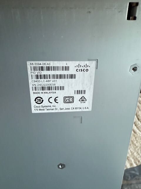 Router CISCO C9400-LC-48P