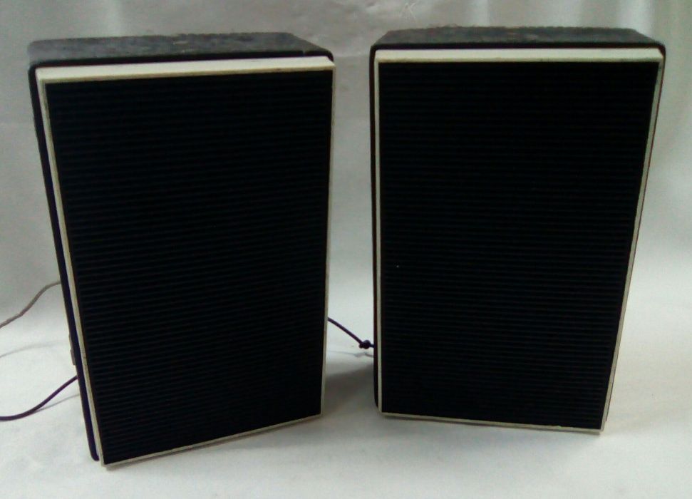 Hitachi Solid State Stereo Cassette Recorder c/ duas colunas