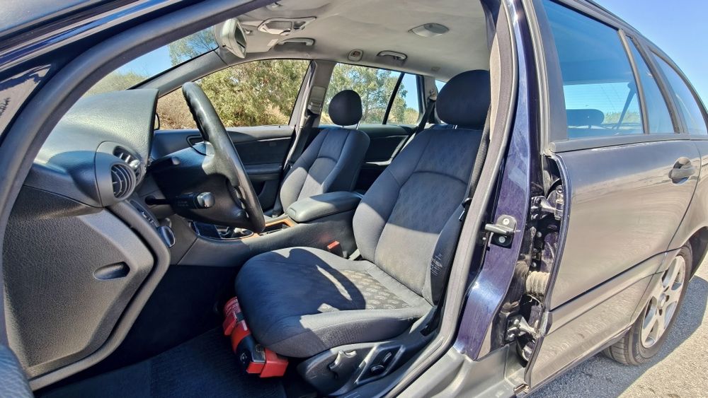 Mercedes C200 CDi Único Dono