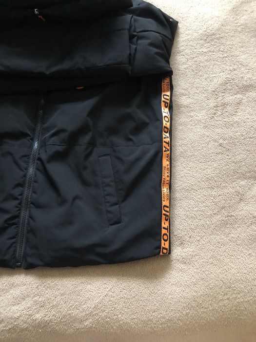 Куртка для дівчинки з капюшоном демісезон 38 р