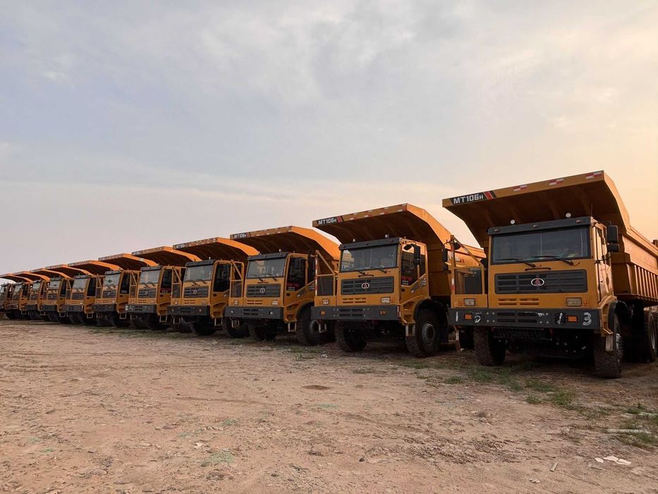 Самосвал  б/у  HOWO из Китая