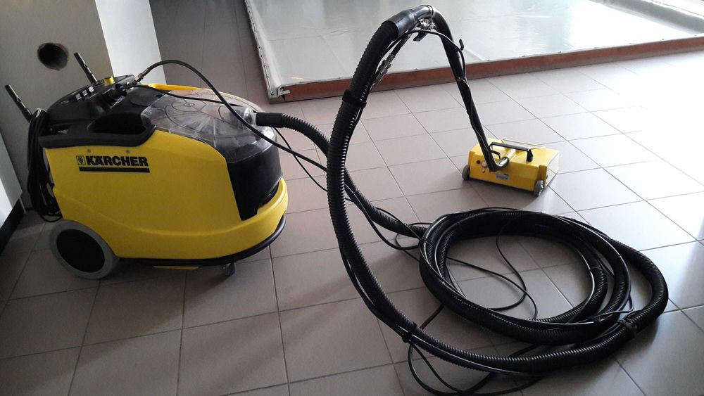 Máquina Industrial de Lavar Carpetes- Sofás- Colchões- Estofos KARCHER