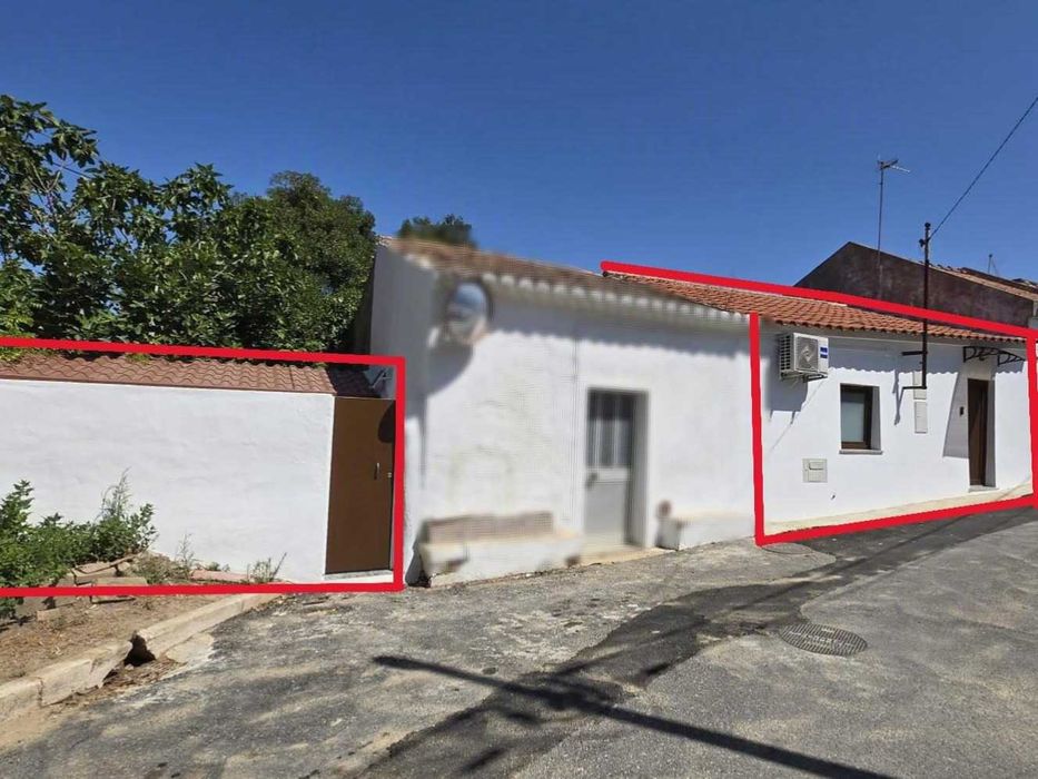 Charmosa moradia tradicional renovada em 2026 com pátio