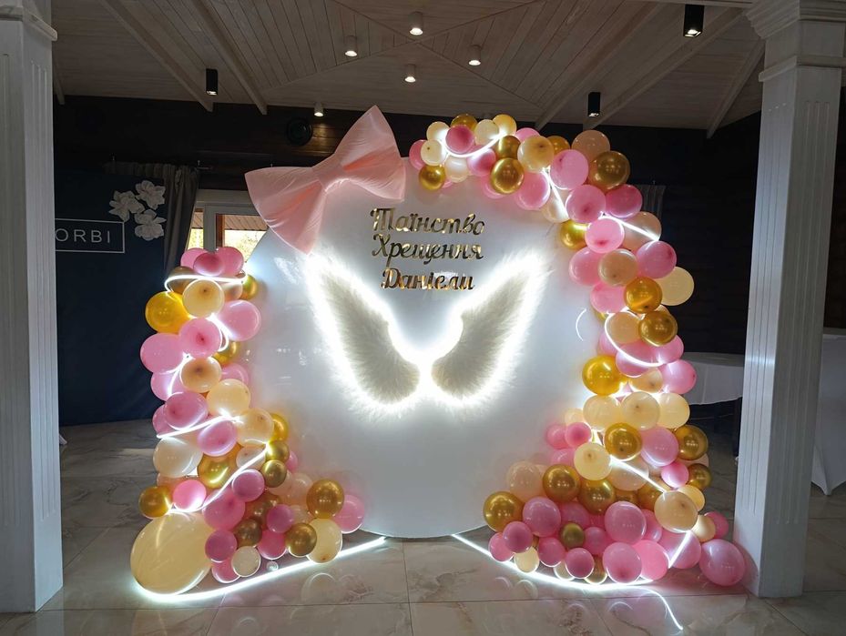 Фотозона + фотограф на свято)