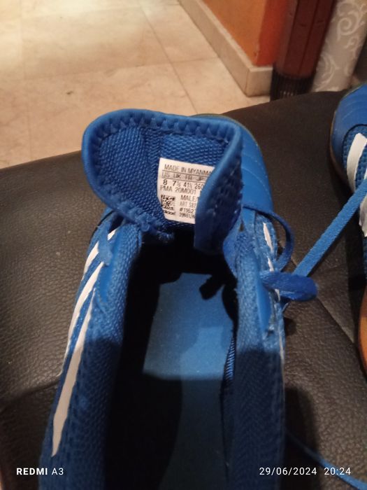 Tênis adidas em excelente estado