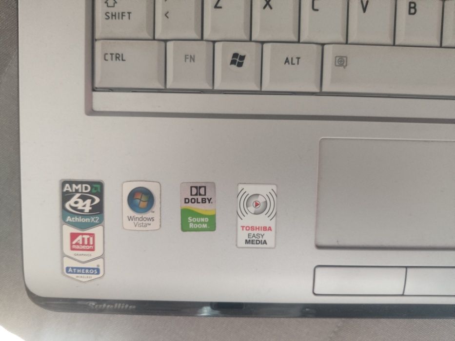 TOSHIBA Sattelite A210-19U