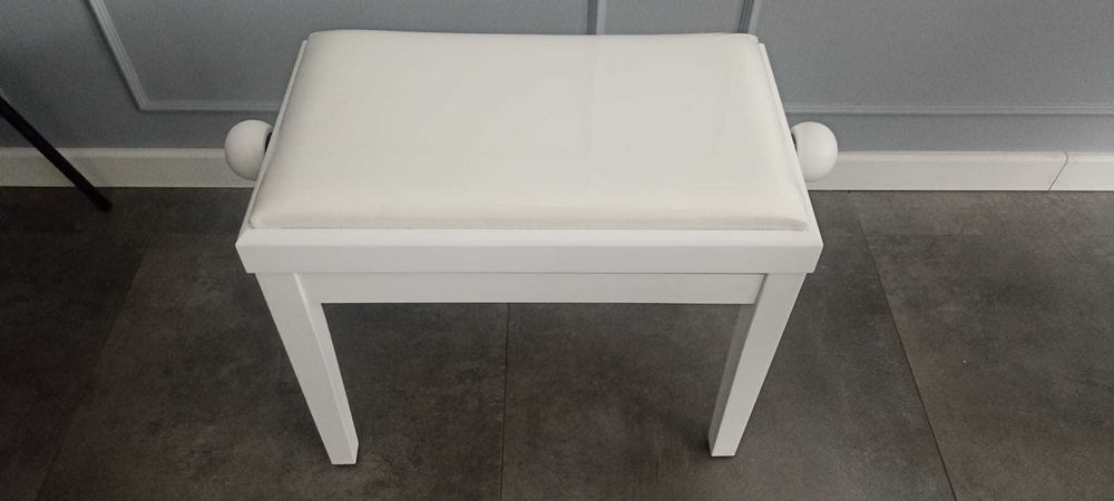 Ława stołek do pianina, fortepianu biały mat siedzisko 55x32 cm OPIS