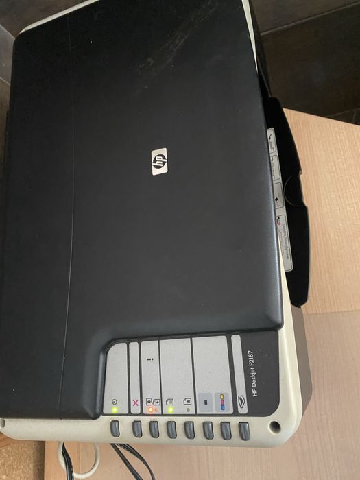 Impressora HP + 3 tinteiros
