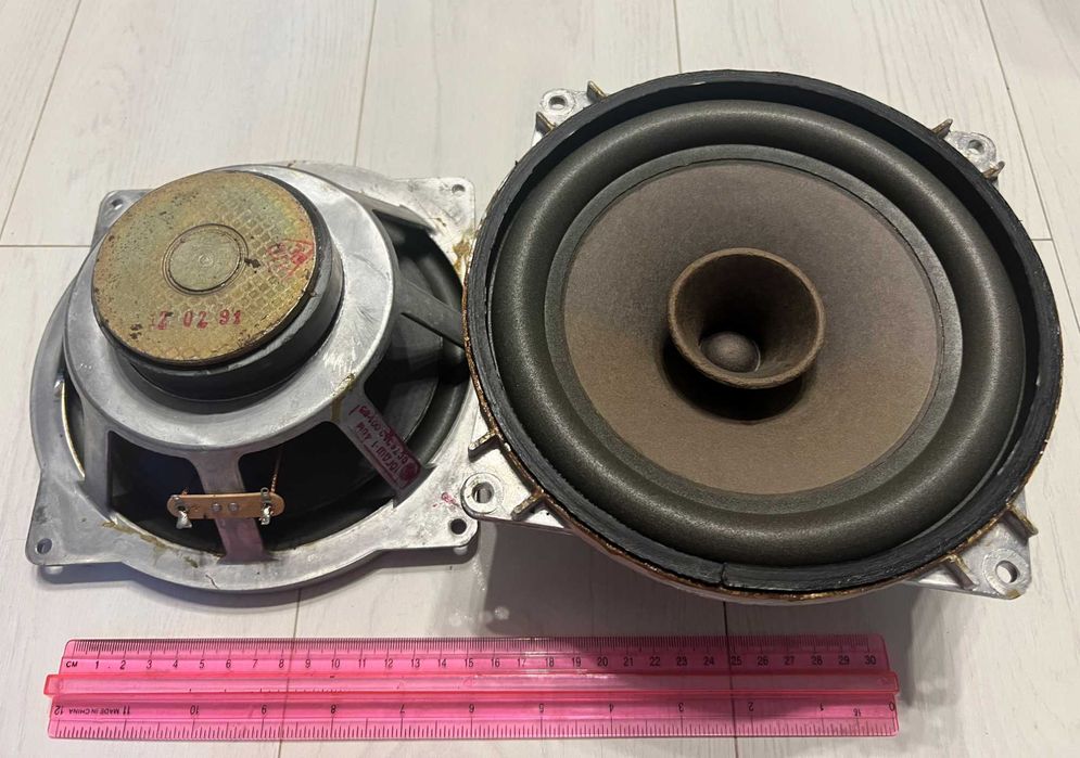 Динамики 10гдш. Новые подвесы. Цена за пару.