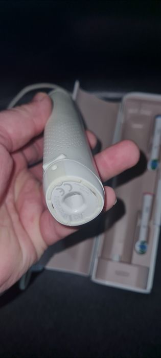 Електрична зубна щітка Braun/ Oral-B Genius X 20000 rose gold