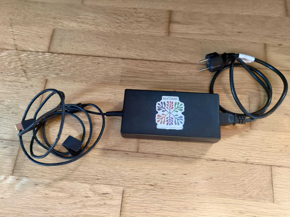 Adaptador CA Lenovo Compatível, Retangular, 230 W, Preto (Com Cabo)