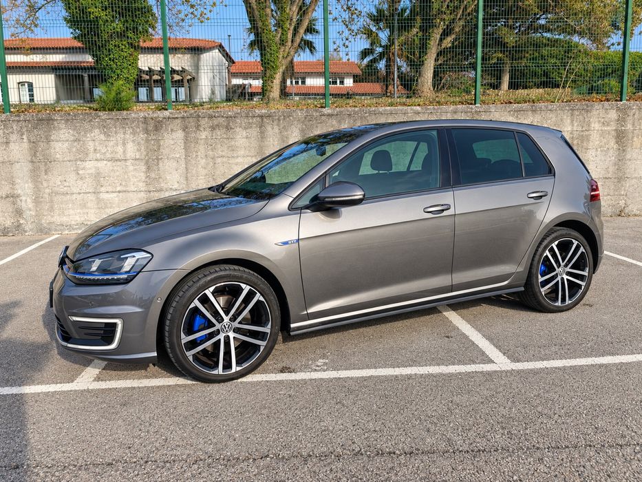 Volkswagen Golf GTE DSG — photo 3