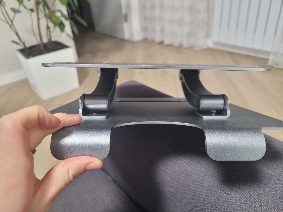 підставка для монітору від Promate