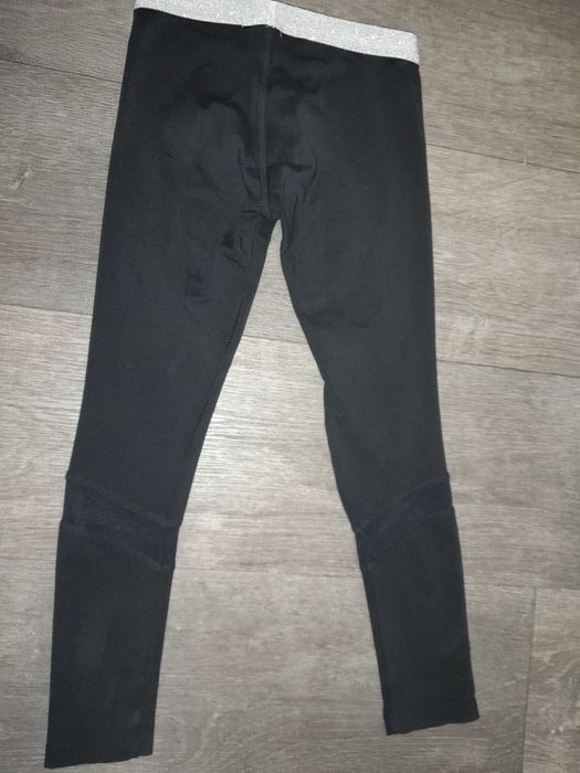 Спортивные лосины со вставками сетки на 4-5 лет