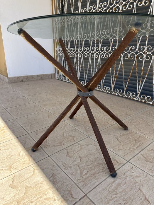 Mesa de vidro jardim