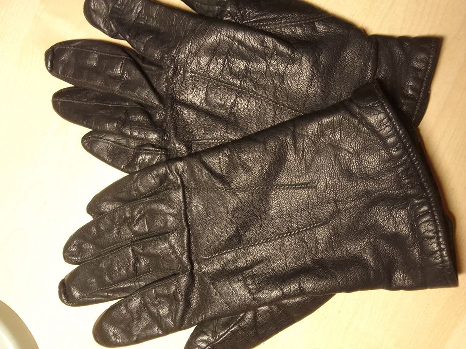 Перчатки женские кожаные утепленные и осенние