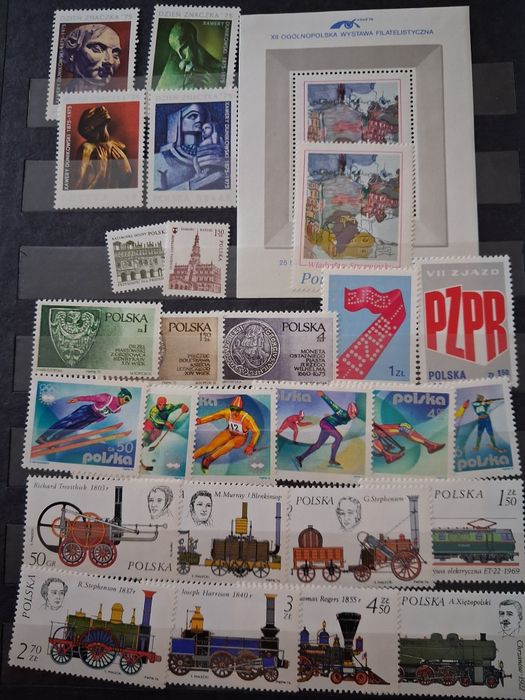 Klaser ze znaczkami lata 1972-1984