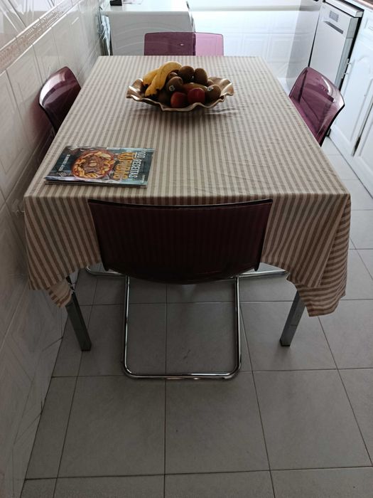 4 cadeiras ikea rosa