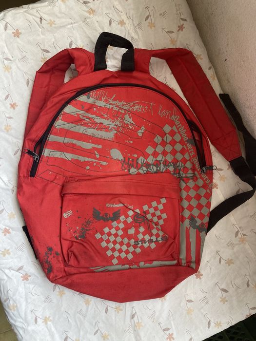 Mochilas Sthill azul, Mochila Sthill vermelha