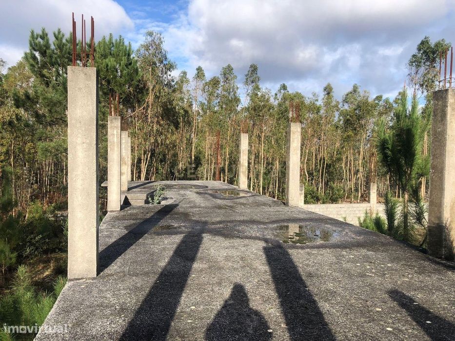 Terreno para Armazém em Carriço, Pombal - 898m²