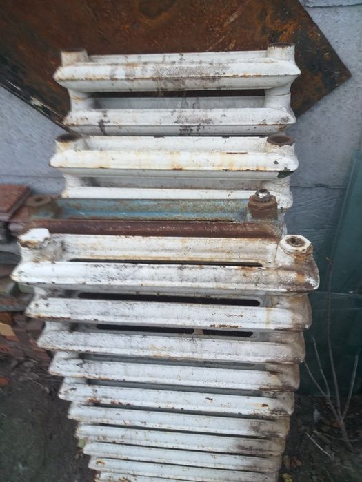 Батареї чугунні, продам