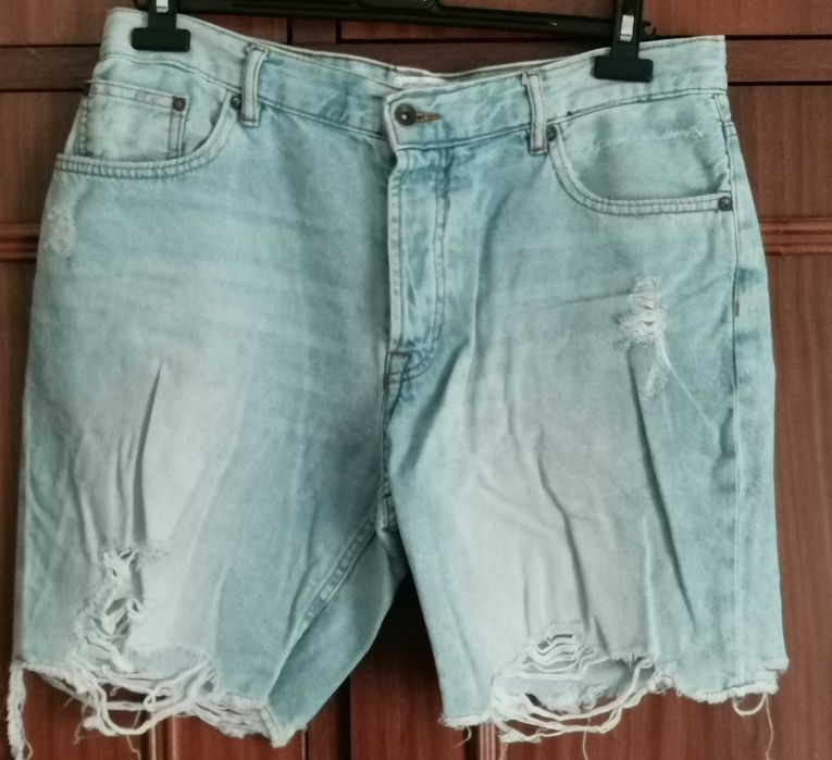 Calções Pull and Bear, etc