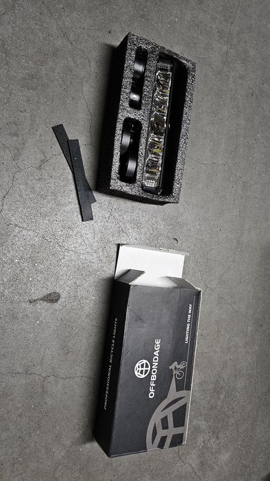 Lampka rowerowa listwa led nowa