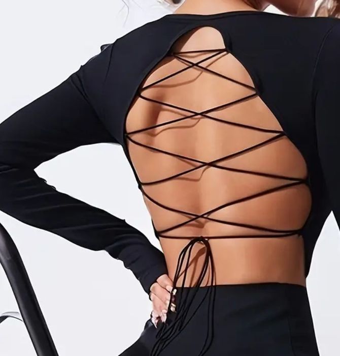 Bluzka do jogi z  długim rękawem