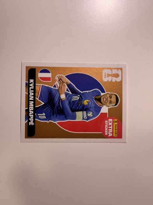Extra sticker Gold Vinicius e Bronze Mbappe