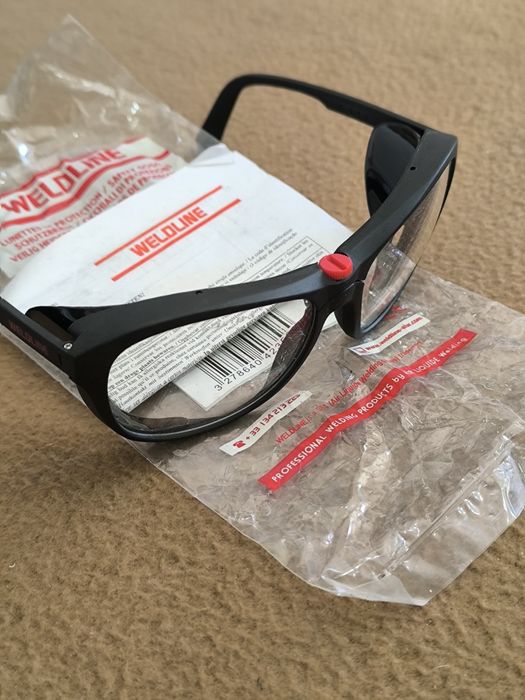 Óculos de proteção p/ soldagem da Weldline.