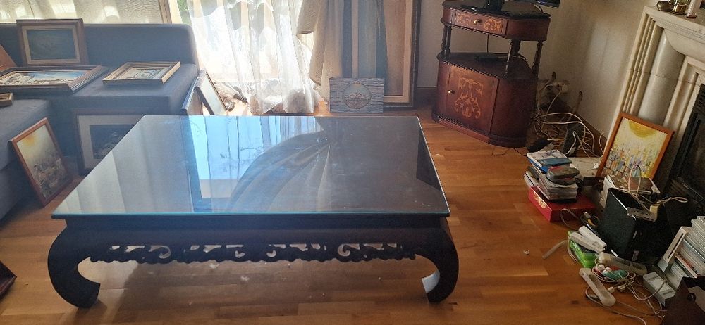 Mesa em Madeira maciça feita à mão