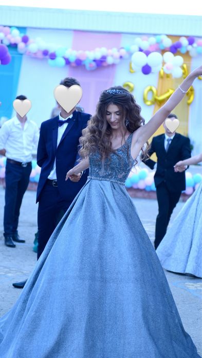 Продам дизайнерське плаття ,сукня випускна від Jovani(одяг)