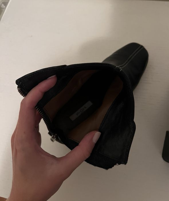 Чоботи ботильони hvoya