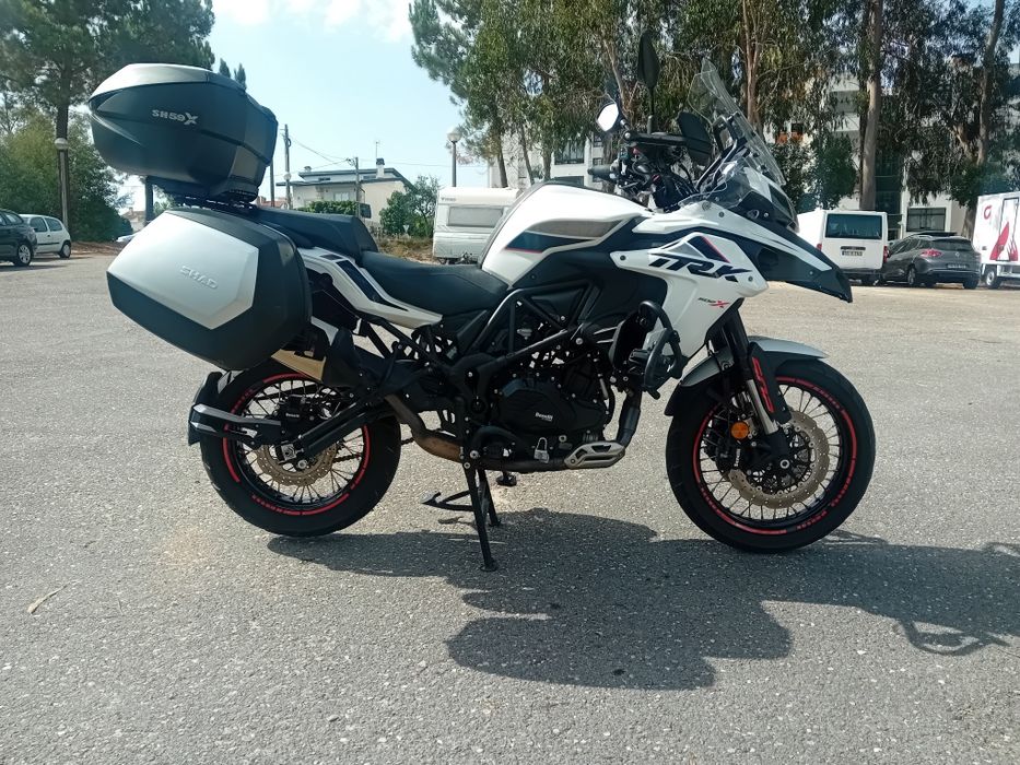 Benelli TRK 500 X