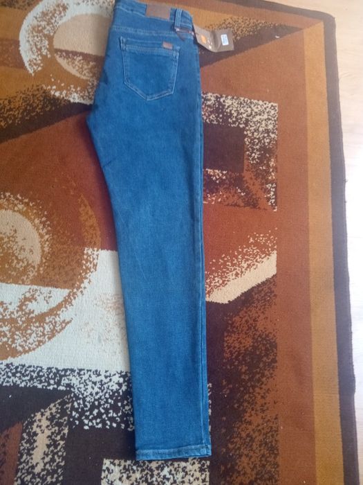 Nowe spodnie damskie rozmiar 42 xl XL (2)