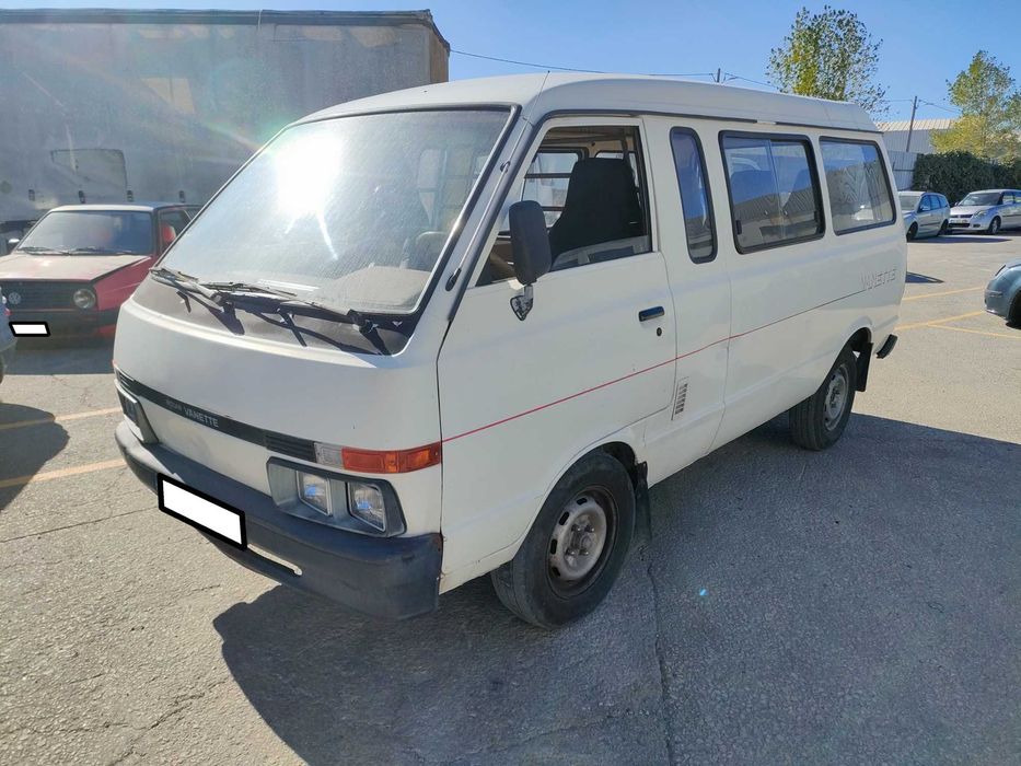 NISSAN Vanette Minibus (C22) 2.0 D Diesel 67 cv / 49 kW 1986 - 1995 Para Peças!