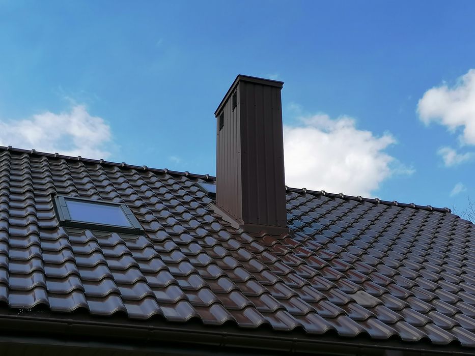 Dekarz usługi dekarskie, rynny,rury,,parapety,obróbki blacharskie.