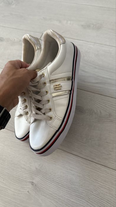 Кеды белые Tommy Hilfiger