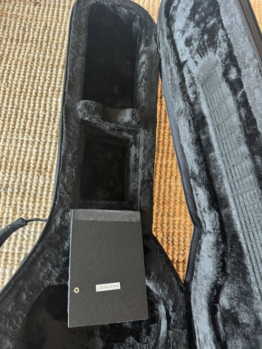 Gator Case  Polyfoam Lightweight for Les Paul Guitar