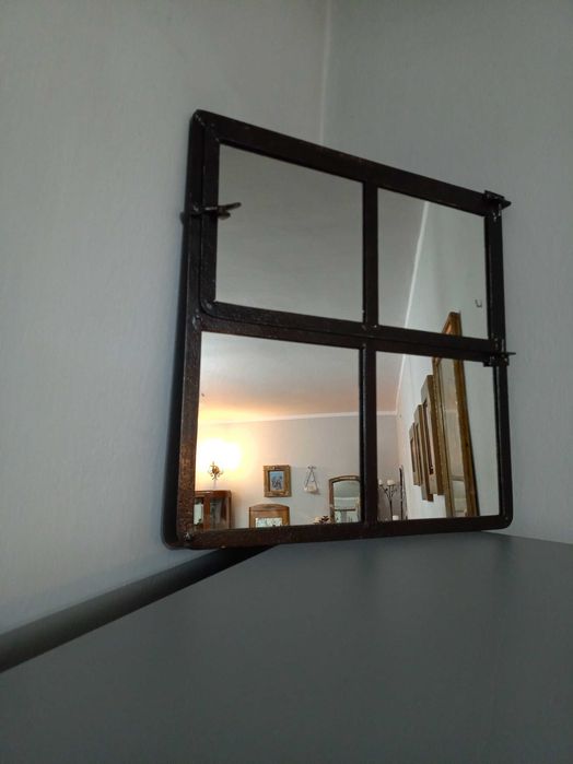 Lustro loft stare metalowe kute okno