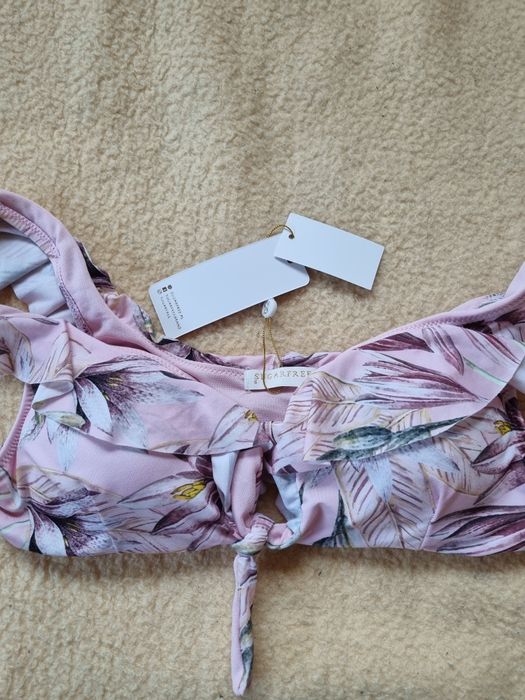 Dwuczęściowy kostium kąpielowy