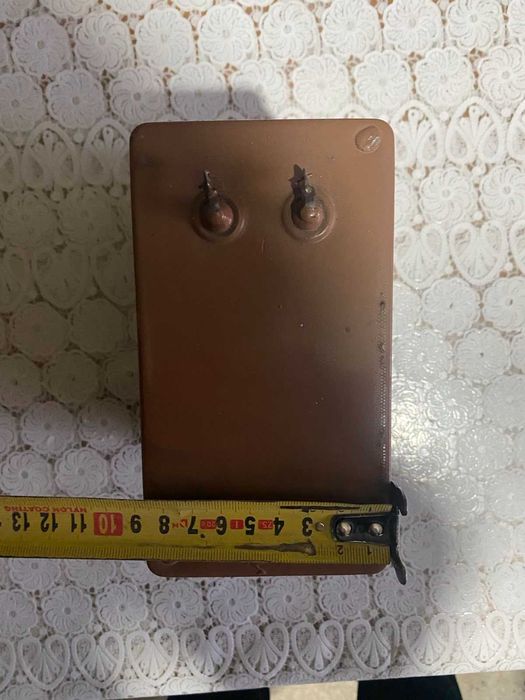 Конденсатор МБГВ 1000 В 200 МКФ