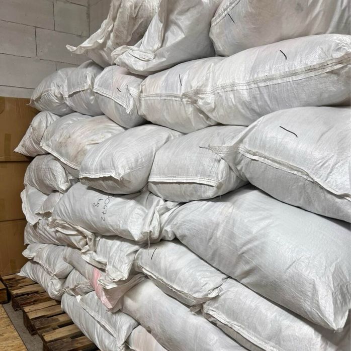 Стоковий одяг оптом