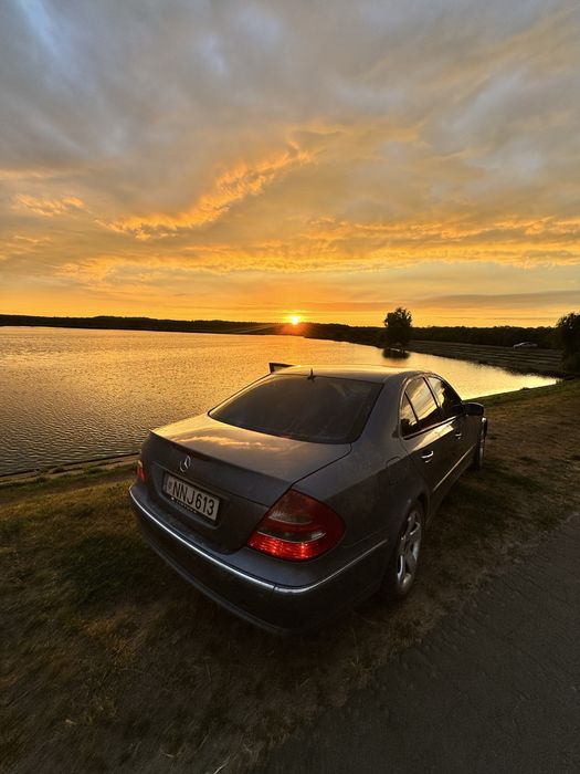 Mercedes w211 E270